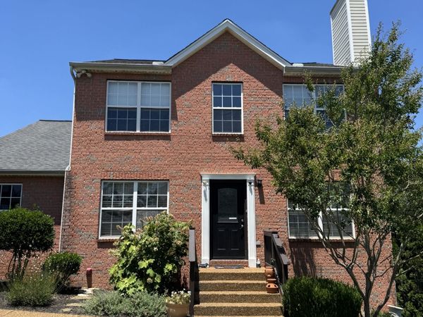 3010 Timber Lake Dr, Mount Juliet, TN 37122