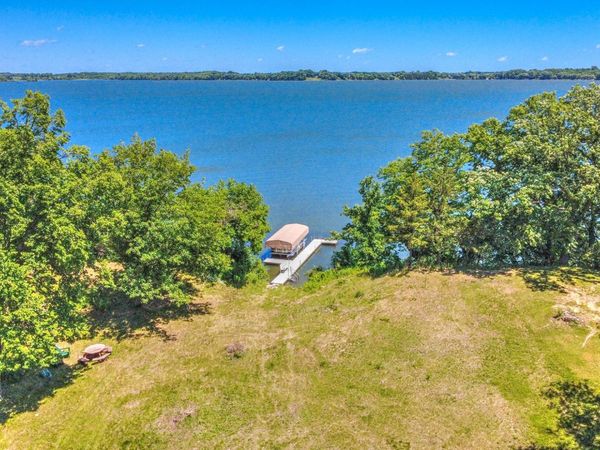 000 Upsala Lane , Hutchinson, MN 55350