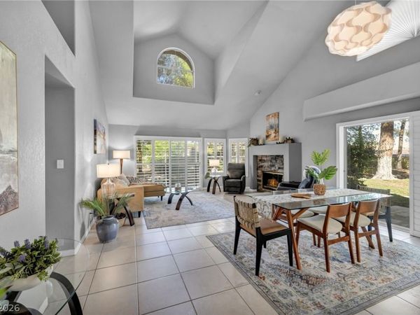 6954 Emerald Springs Lane, Las Vegas, NV 89113