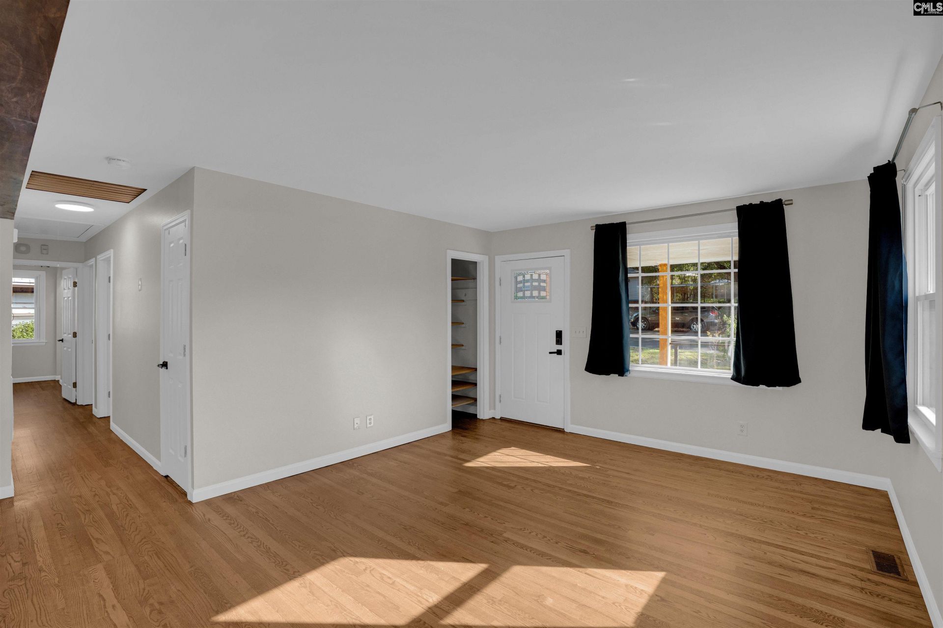 953 Howard Street  Photo 6