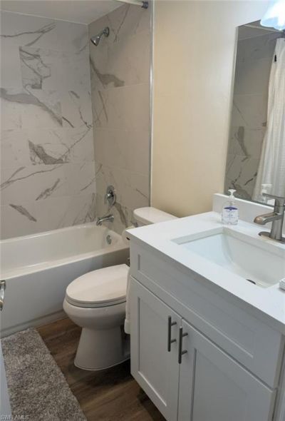 1900 Alamanda Dr, Unit 202, Naples, FL 34102 Photo
