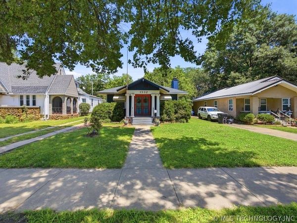1332 S Johnstone Avenue , Bartlesville, OK 74003