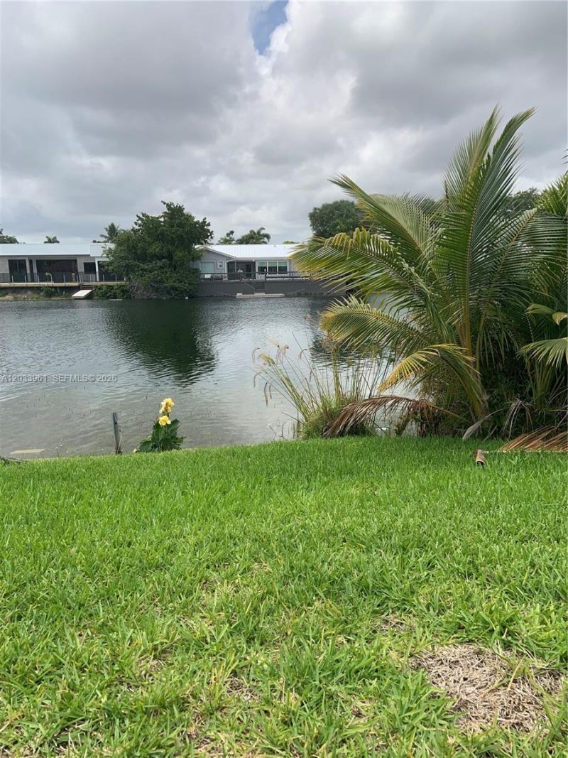 21260 NE 23rd Ave, Unit no, Miami, FL 33180 Photo