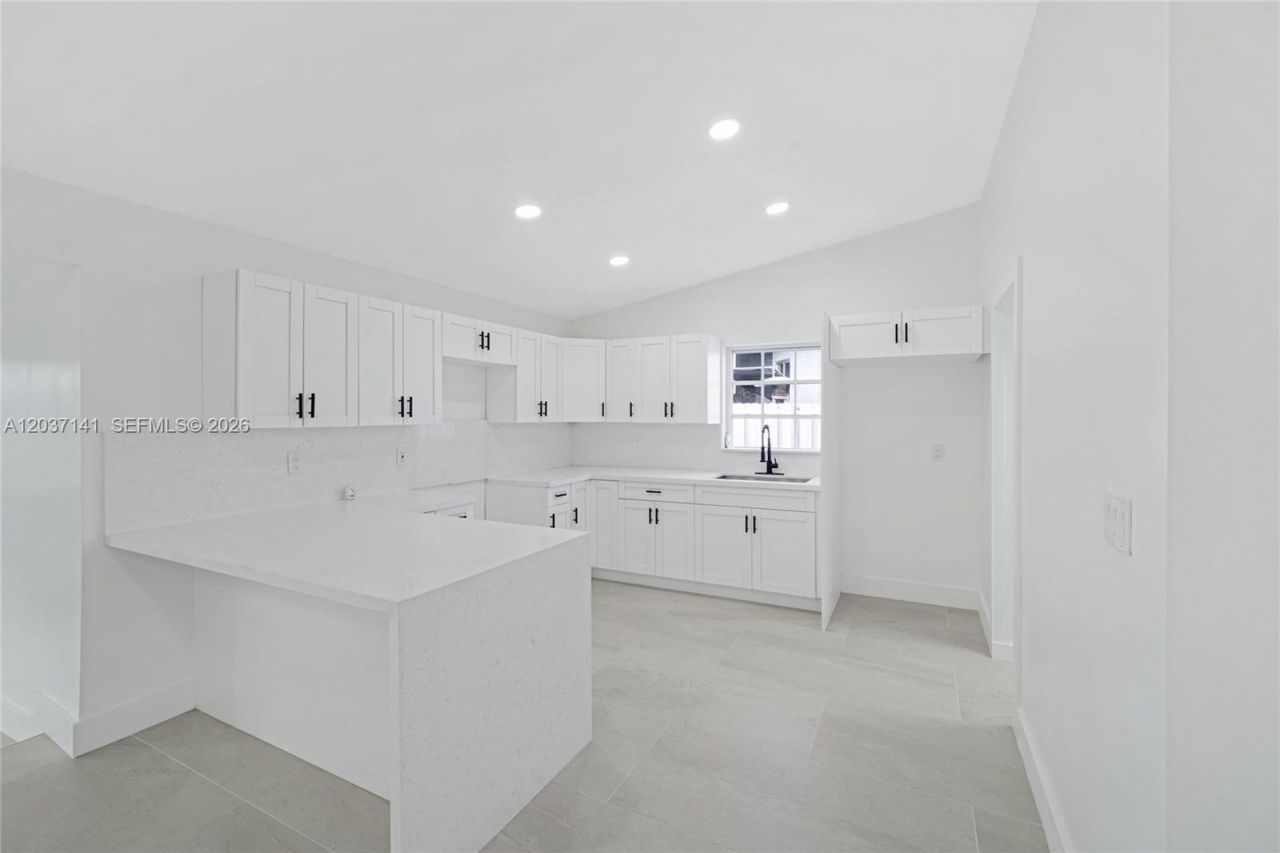 2649 Key Largo Ln , Fort Lauderdale, FL 33312 Photo