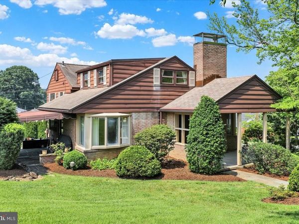 328 WHEATLAND AVENUE, READING, PA 19607