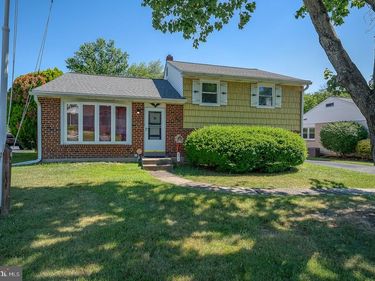 437 RITTENHOUSE CIRCLE , HAVERTOWN, PA 19083