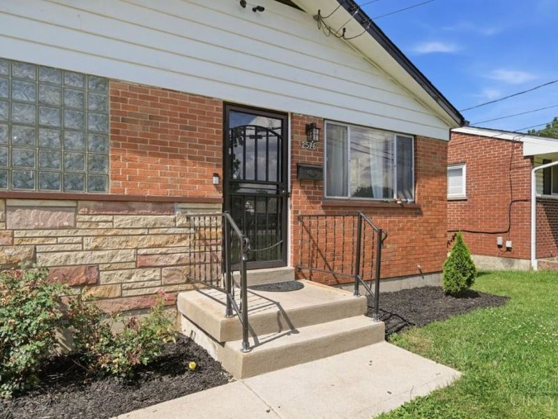 2576 Banning Road, Colerain Township, OH 45239 Photo 5