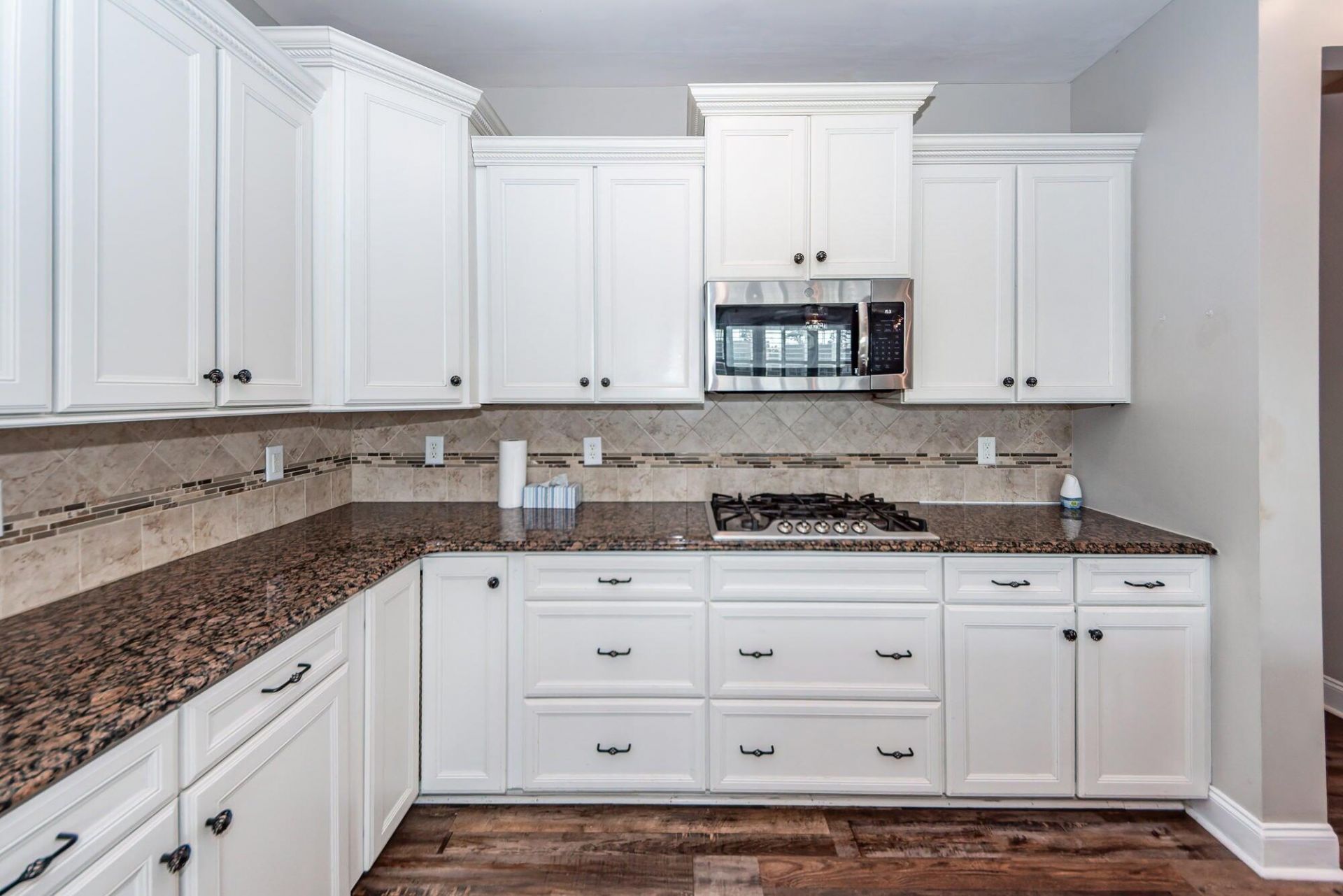 416 Spectrum Road Photo 17