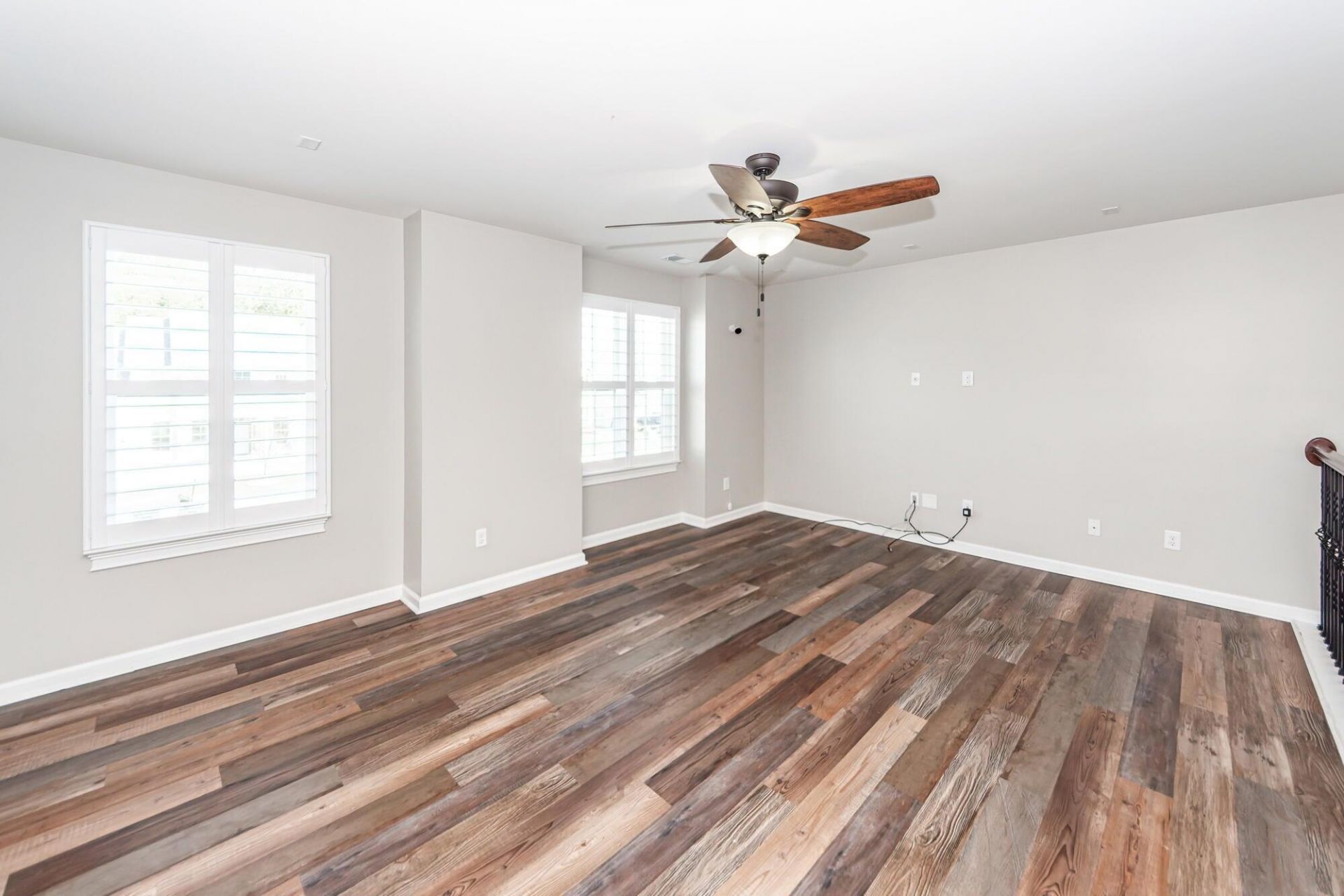 416 Spectrum Road Photo 29