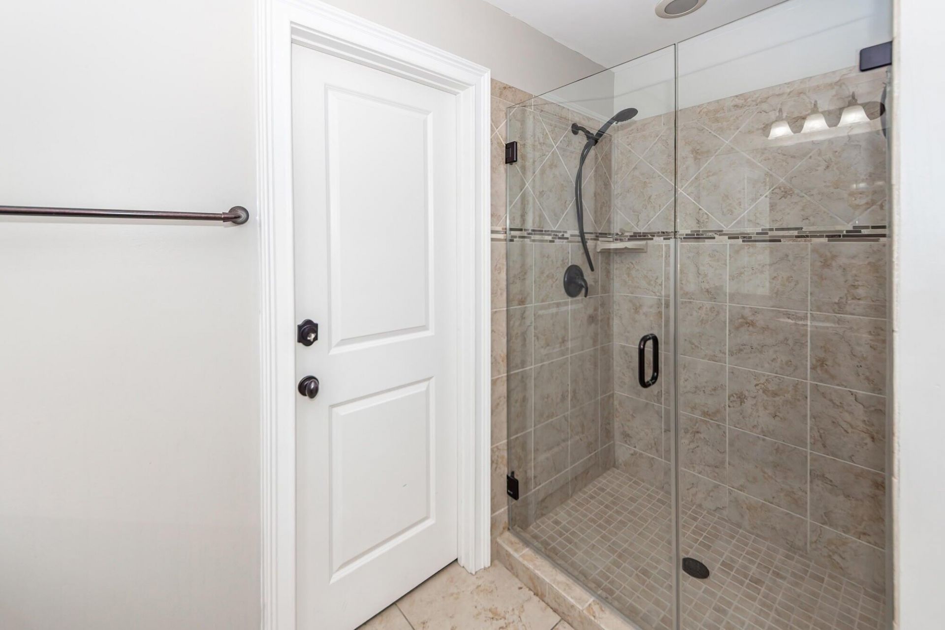 416 Spectrum Road Photo 42