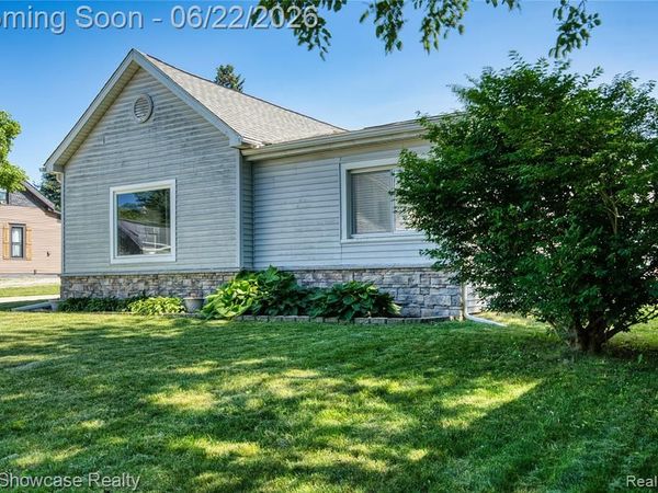 134 2nd Street, Lapeer, MI 48455