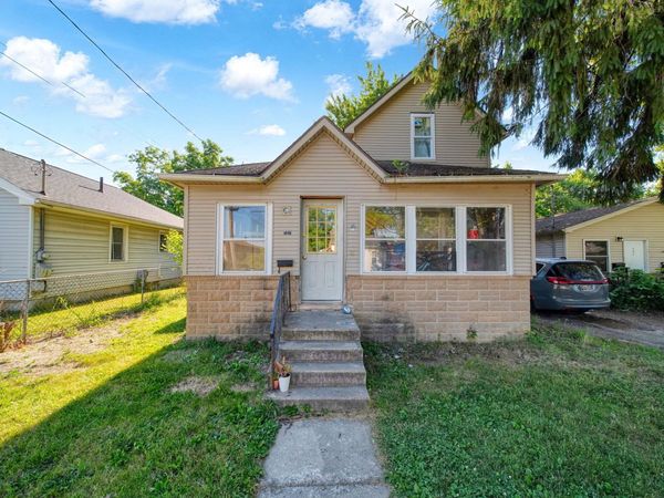 727 Oak Street, Adrian, MI 49221