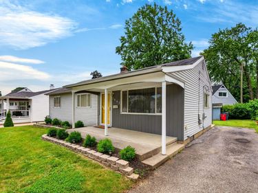 2867 Columbus Street , Grove City, OH 43123