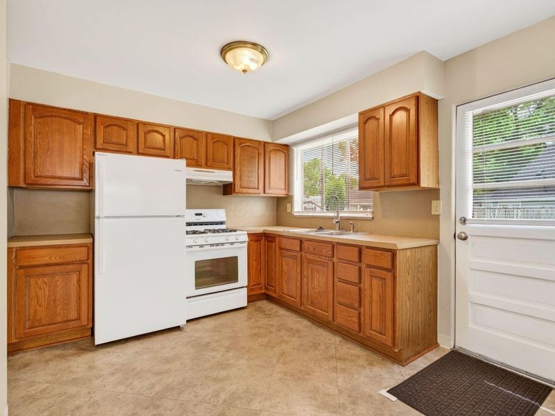 2867 Columbus Street , Grove City, OH 43123 Photo 11