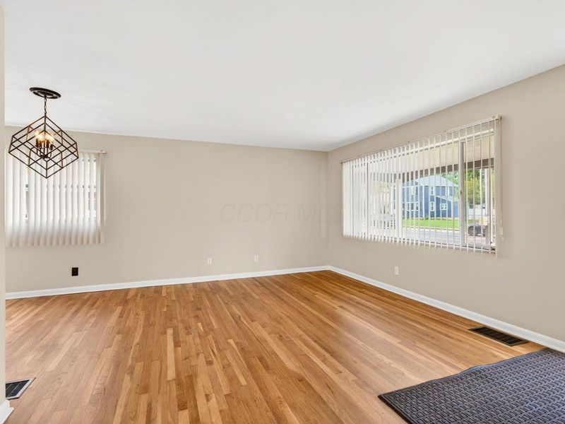 2867 Columbus Street , Grove City, OH 43123 Photo 9