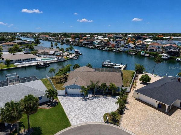 6301 COTTONWOOD LANE, APOLLO BEACH, FL 33572
