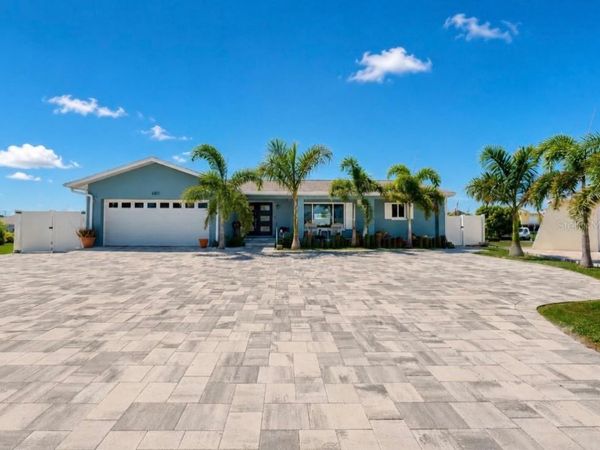 6301 COTTONWOOD LANE , APOLLO BEACH, FL 33572