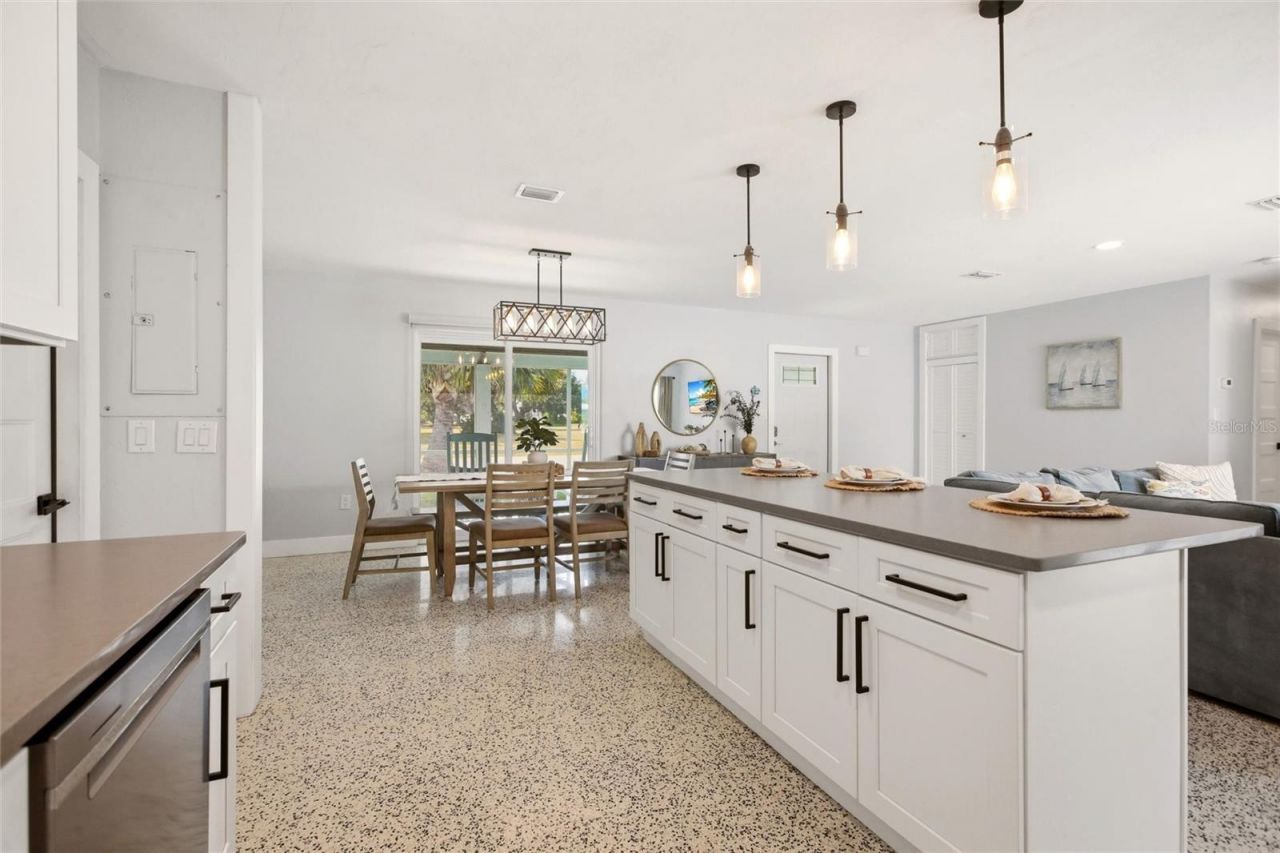 174 Severin Road Se, Port Charlotte, FL 33952 Photo