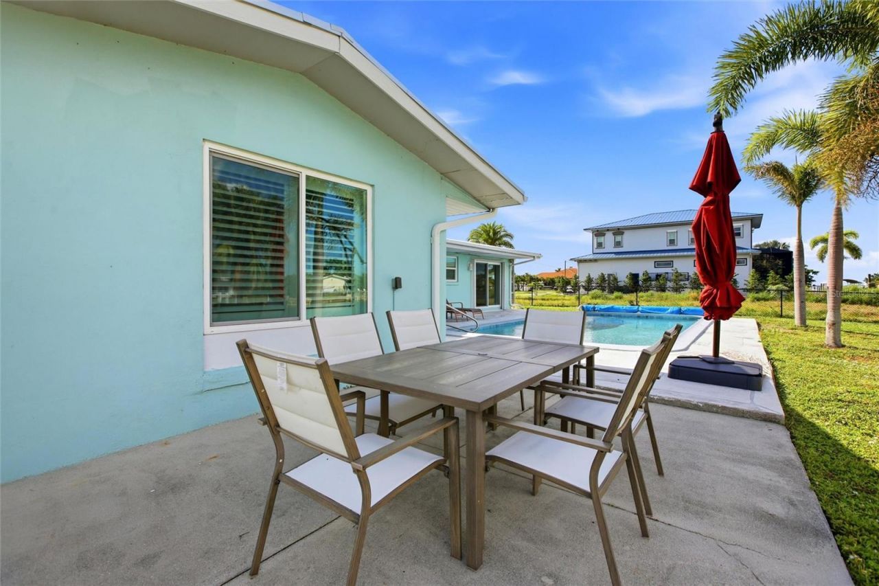 174 Severin Road Se, Port Charlotte, FL 33952 Photo