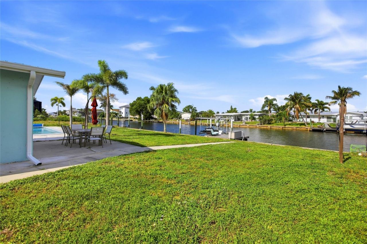 174 Severin Road Se, Port Charlotte, FL 33952 Photo
