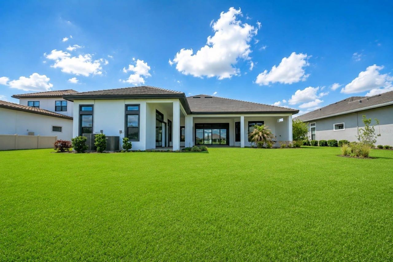 4866 Freccia Loop, Wesley Chapel, FL 33543 Photo
