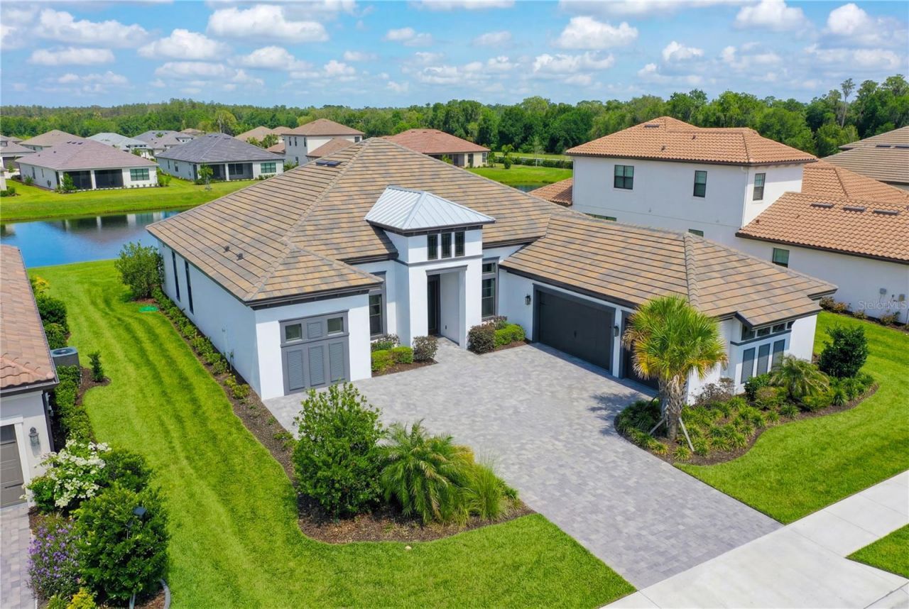 4866 Freccia Loop, Wesley Chapel, FL 33543 Photo