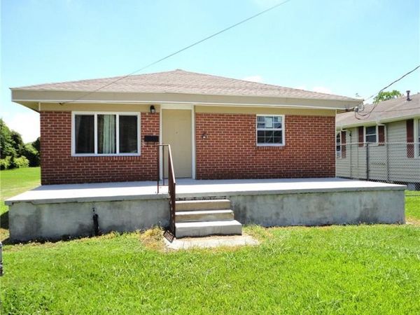 2604 LAFAYETTE Street , Gretna, LA 70053