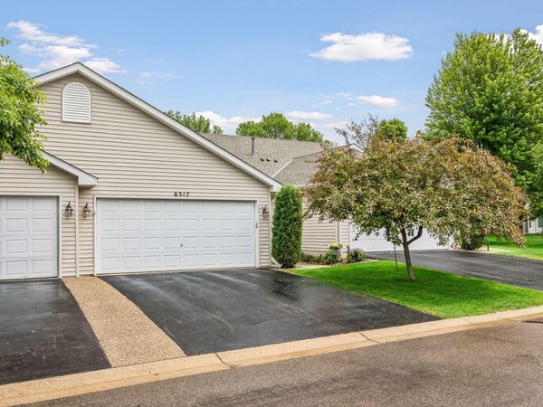 6517 Brook Lane , Savage, MN 55378