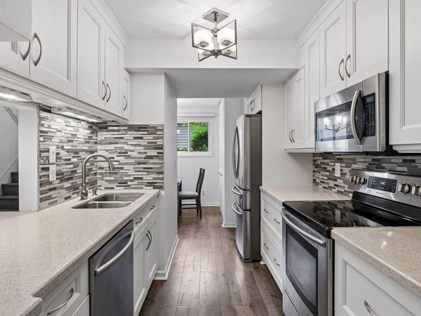 47 River Woods Lane, Burnsville, MN 55337