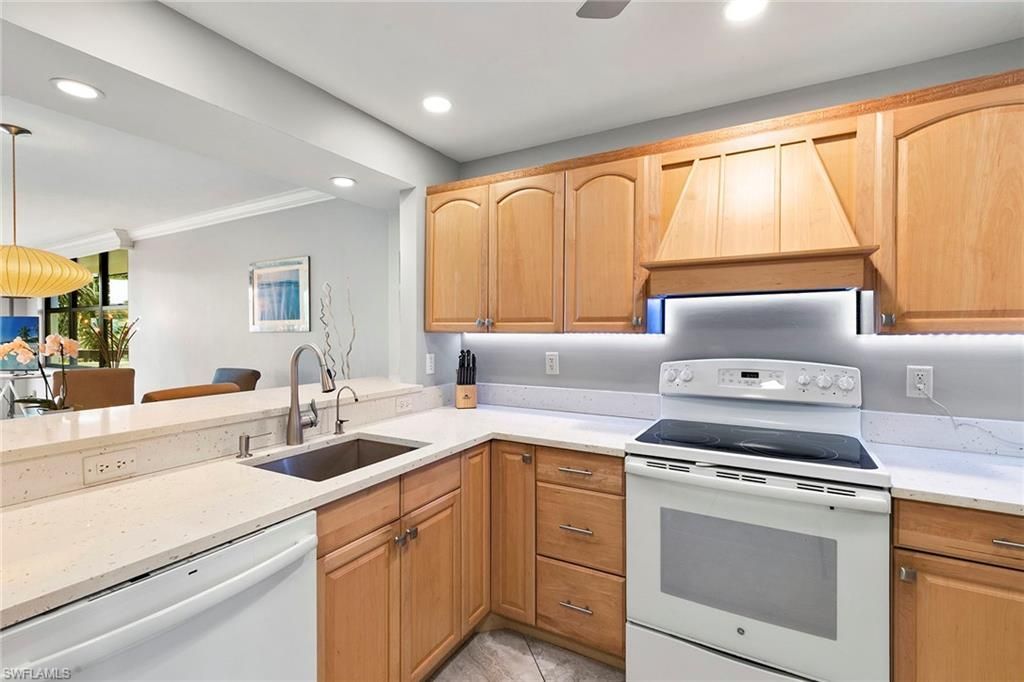 591 Seaview Ct, Unit A508, Marco Island, FL 34145 Photo