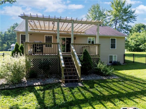 39 S Highland Court, Howard, OH 43028