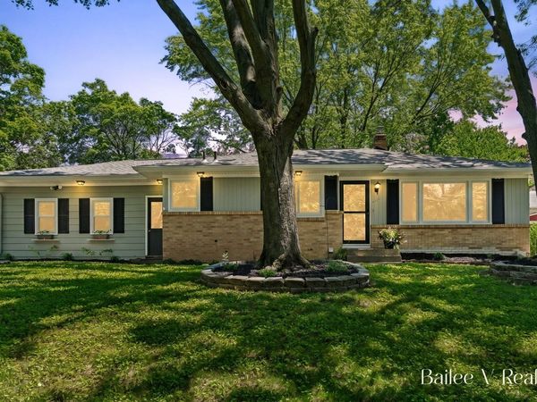 4116 Poinsettia Avenue SE, Grand Rapids, MI 49508