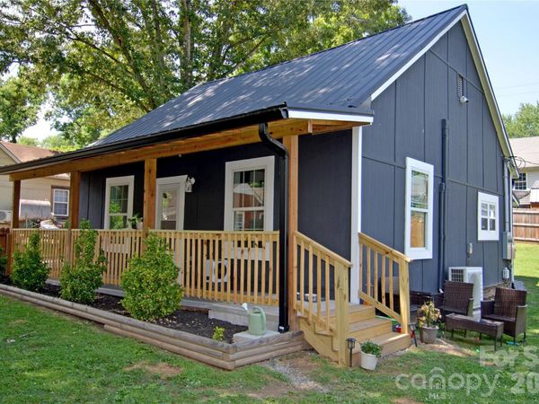 120 7th Street, Unit 20, Marion, NC 28752