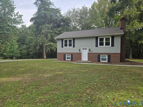 1409 High Street , Farmville, VA 23901