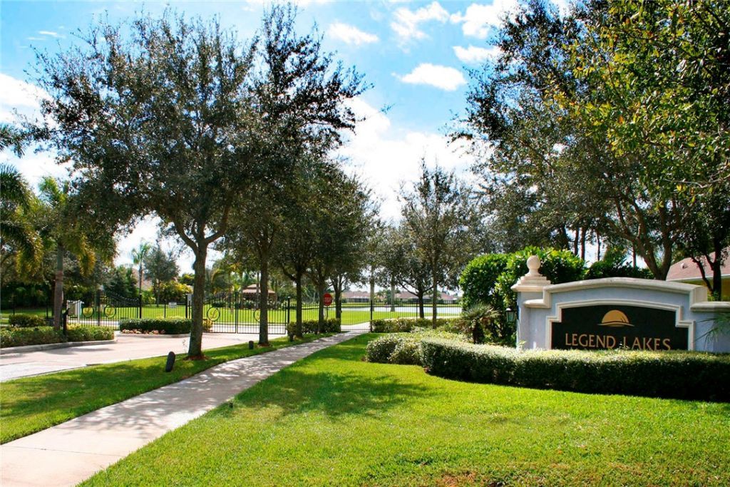 680 Sarina Terrace Sw, Vero Beach, FL 32968 Photo