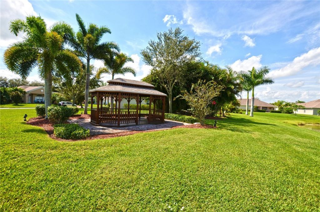 680 Sarina Terrace Sw, Vero Beach, FL 32968 Photo