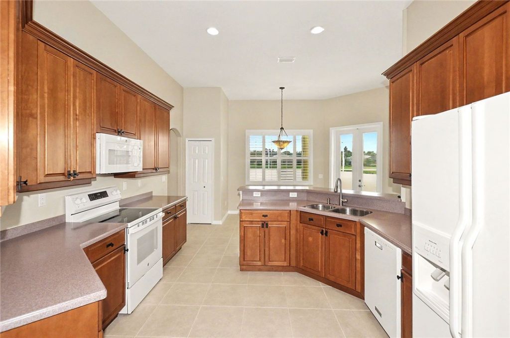 680 Sarina Terrace Sw, Vero Beach, FL 32968 Photo