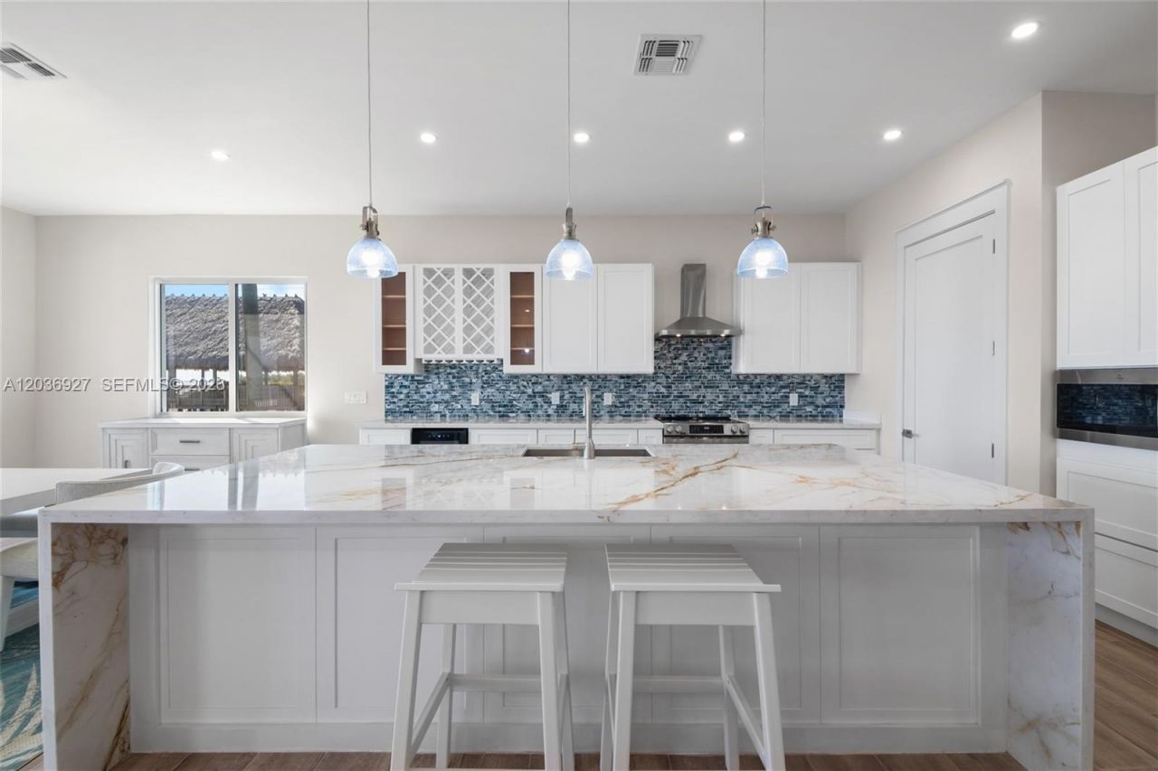 30995 Watson Blvd , Big Pine Key, FL 33043 Photo