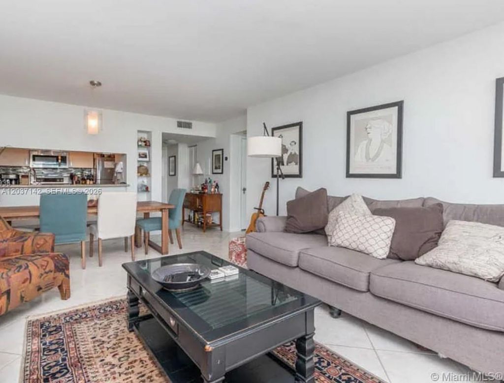 600 NE 36th St, Unit 1006, Miami, FL 33137 Photo