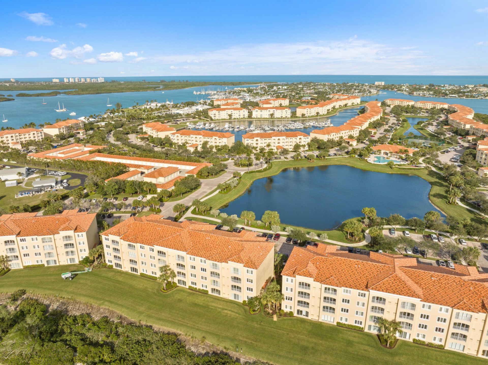33 Harbour Isle Drive W, Unit 201, Fort Pierce, FL 34949 Photo