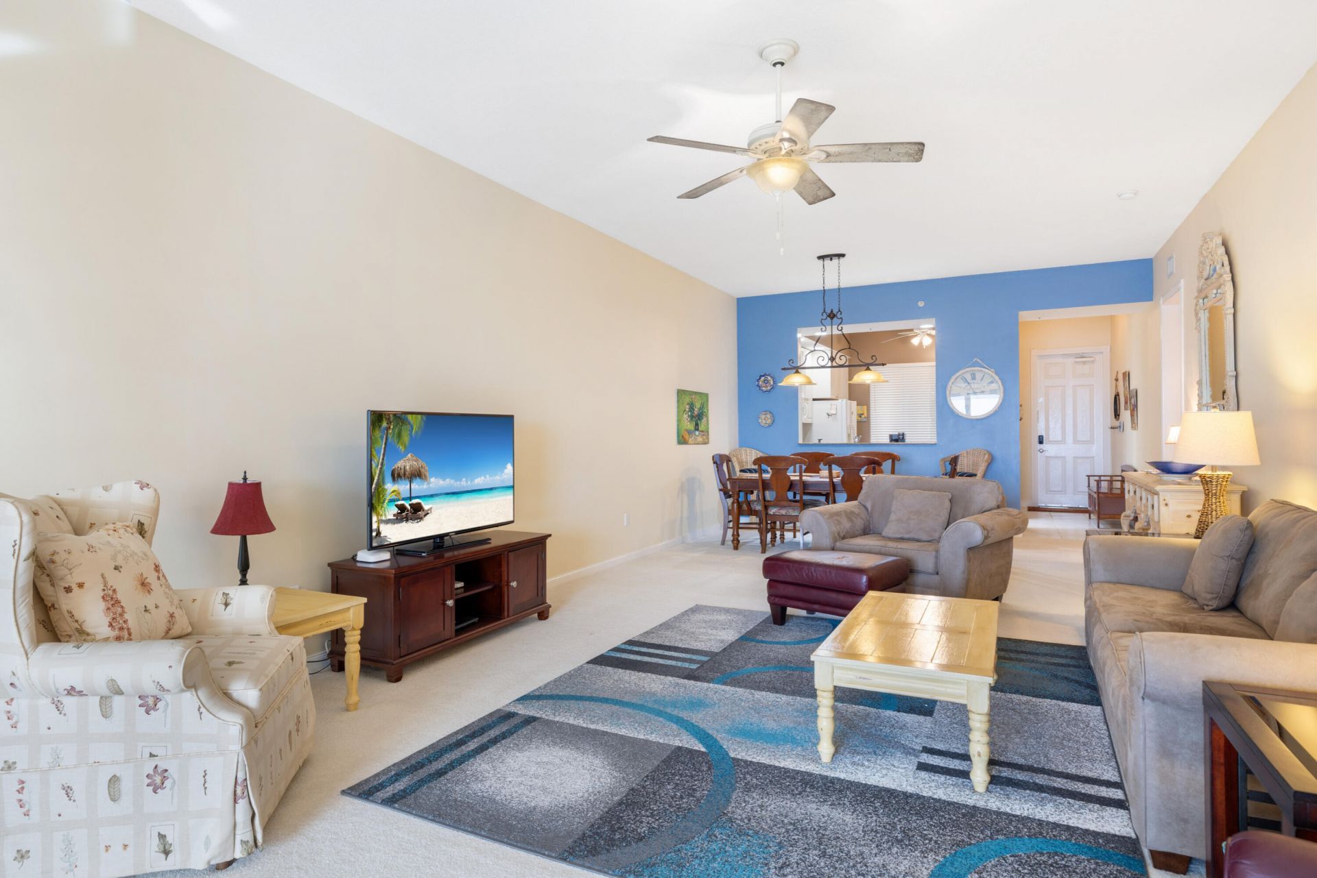 33 Harbour Isle Drive W, Unit 201, Fort Pierce, FL 34949 Photo