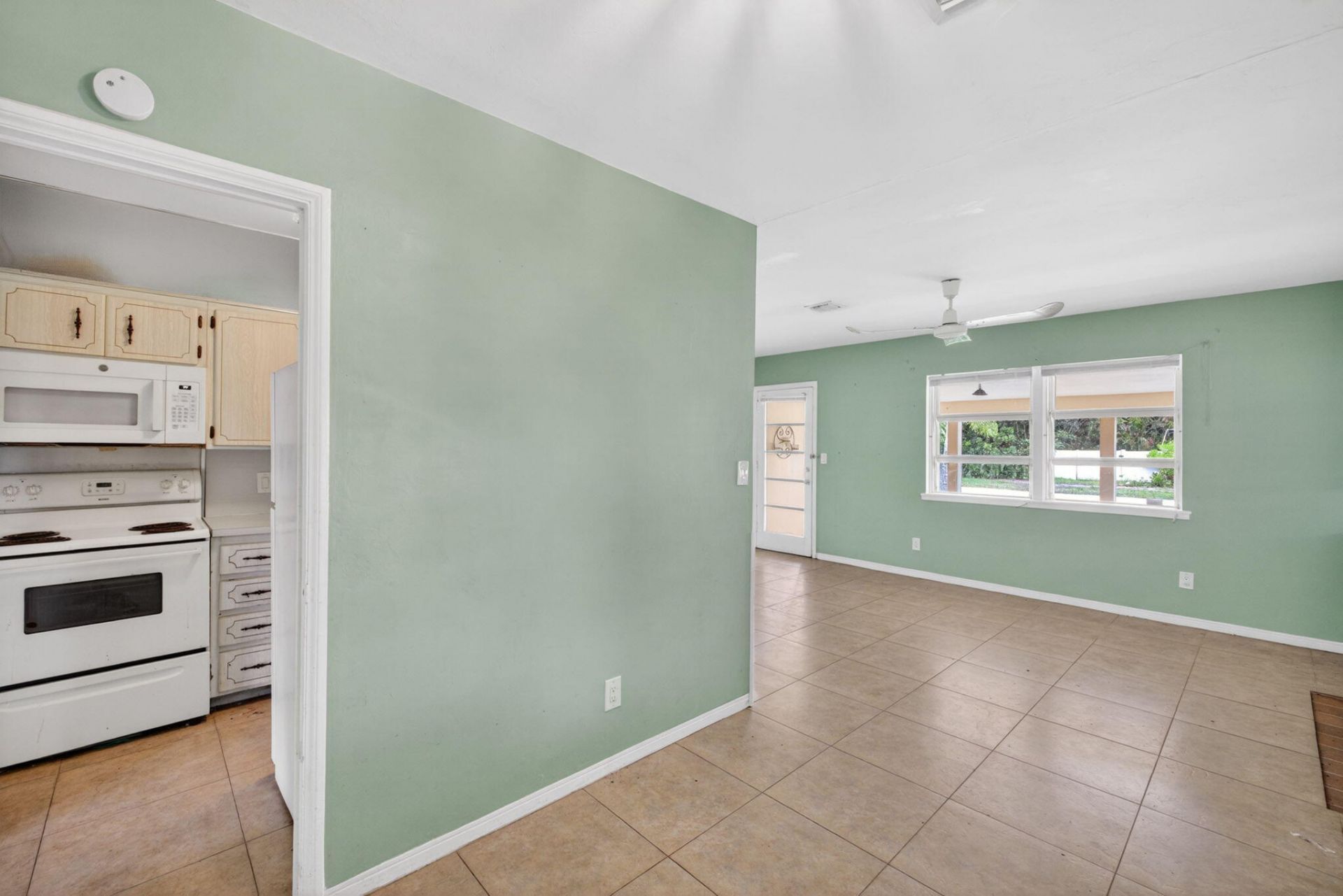 841 SW 18th Court, Fort Lauderdale, FL 33315 Photo
