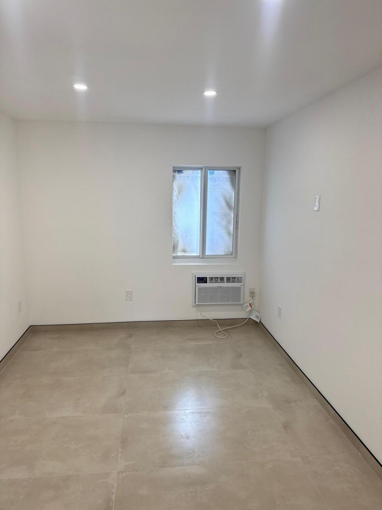 1235 Normandy Drive, Unit 10, Miami Beach, FL 33141 Photo