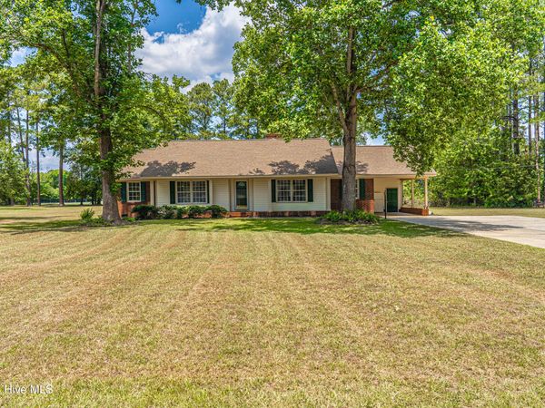 11361 Bonnie Lane , Laurinburg, NC 28352