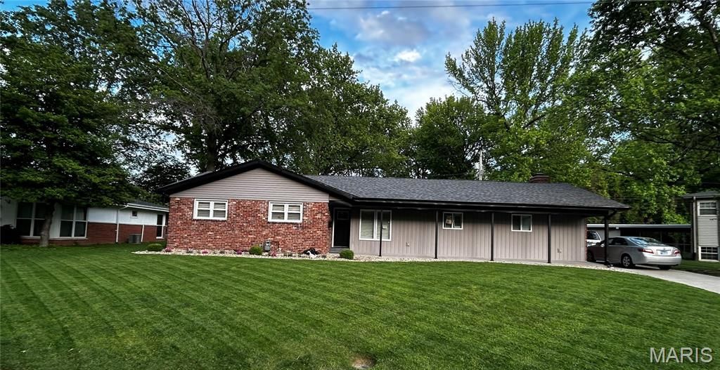 622 Grandview Drive , Edwardsville, IL 62025 Main Photo