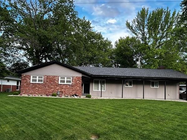 622 Grandview Drive , Edwardsville, IL 62025