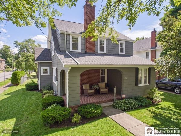 256 Highland Avenue , Hamburg, NY 14075