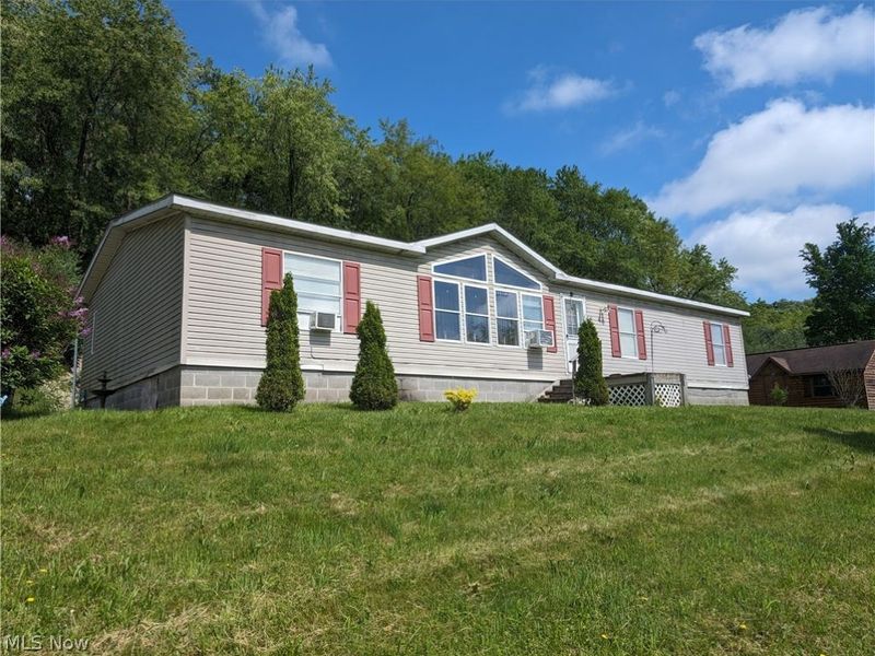 2492 Irish Ridge Road , East Liverpool, OH 43920 Photo 1