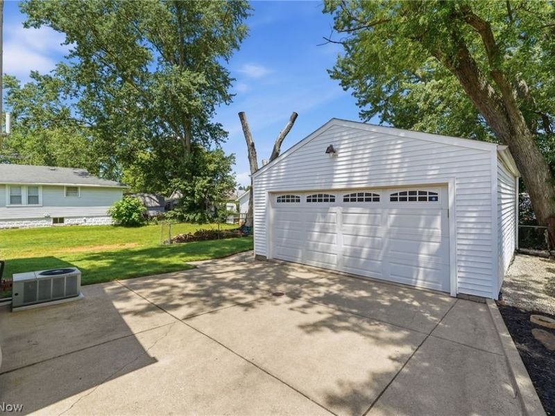 359 Alpha Avenue , Akron, OH 44312 Photo 24
