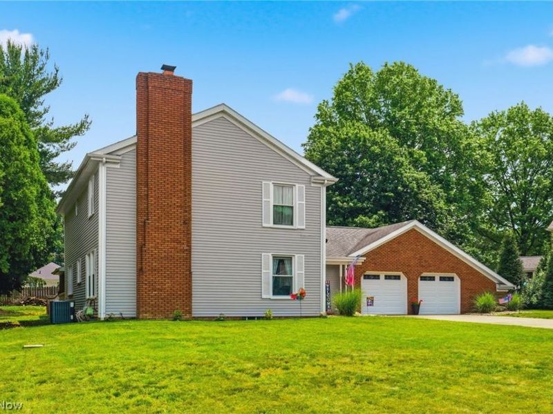 1200 Briarview Avenue NW, North Canton, OH 44720 Photo 4